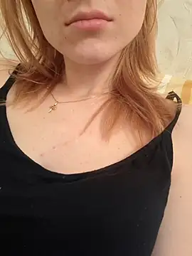 Snapshot of YogisticJuli666 chatting on 20, 11, 2025 YogisticJuli666 online show from 20, 11, 2025