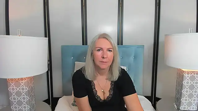 EricaTop online show from 12, 10, 2025