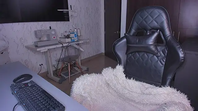 Lisegg  online show from 7, 12, 2024