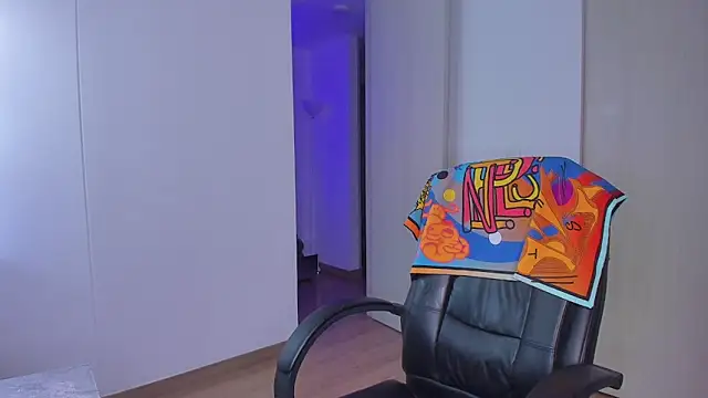 Snapshot of Lisegg_ chatting on 30, 10, 2025 Lisegg online show from 30, 10, 2025