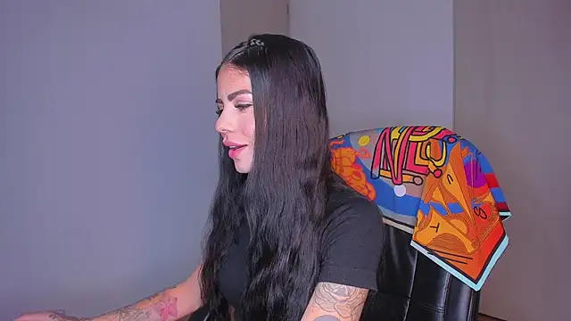 Snapshot of Lisegg_ chatting on 24, 11, 2025 Lisegg online show from 24, 11, 2025