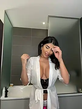 Snapshot of ArabicBarbie chatting on 1, 2, 2025 ArabicBarbie online show from 1, 2, 2025