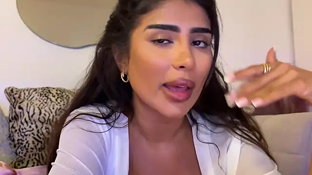 Snapshot of ArabicBarbie chatting on 18, 9, 2025 ArabicBarbie online show from 18, 9, 2025