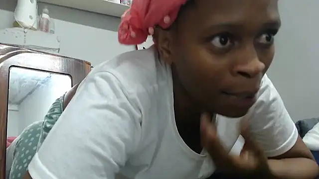 Snapshot of xTwerkingMistressx chatting on 16, 10, 2025 xTwerkingMistressx online show from 16, 10, 2025