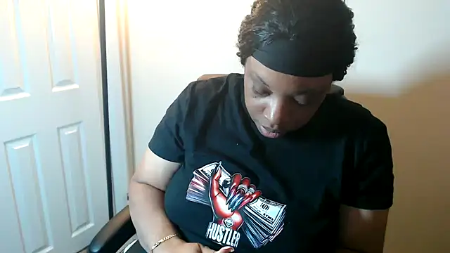 Sexymona1218 online show from 20, 3, 2026