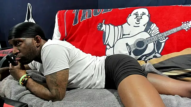 iBreakHeartz online show from 24, 12, 2024