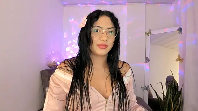 kirasofia online show from 25, 9, 2025