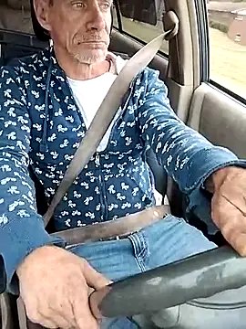 Snapshot of Biknight chatting on 28, 10, 2025 Biknight online show from 28, 10, 2025