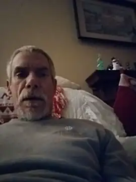 Snapshot of Biknight chatting on 5, 12, 2025 Biknight online show from 5, 12, 2025