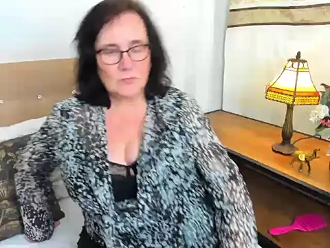 Snapshot of DorisDesire chatting on 21, 3, 2026 DorisDesire online show from 21, 3, 2026