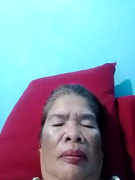 Snapshot of sexylizzy4u chatting on 8, 10, 2025 sexylizzy4u online show from 8, 10, 2025