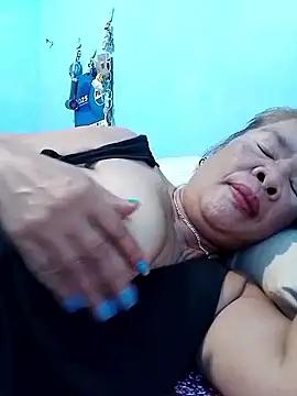 Snapshot of sexylizzy4u chatting on 14, 10, 2025 sexylizzy4u online show from 14, 10, 2025