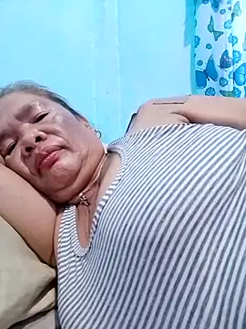 Snapshot of sexylizzy4u chatting on 15, 10, 2025 sexylizzy4u online show from 15, 10, 2025