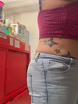 Snapshot of emilyjohanson chatting on 3, 12, 2025 emilyjohanson online show from 3, 12, 2025