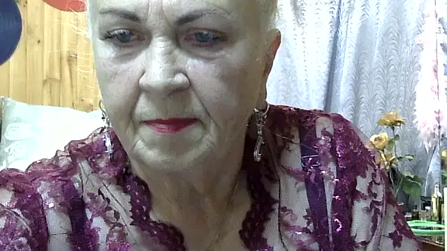 Snapshot of Emma52610 chatting on 16, 10, 2025 Emma52610 online show from 16, 10, 2025