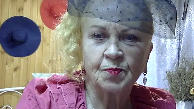 Snapshot of Emma52610 chatting on 21, 10, 2025 Emma52610 online show from 21, 10, 2025