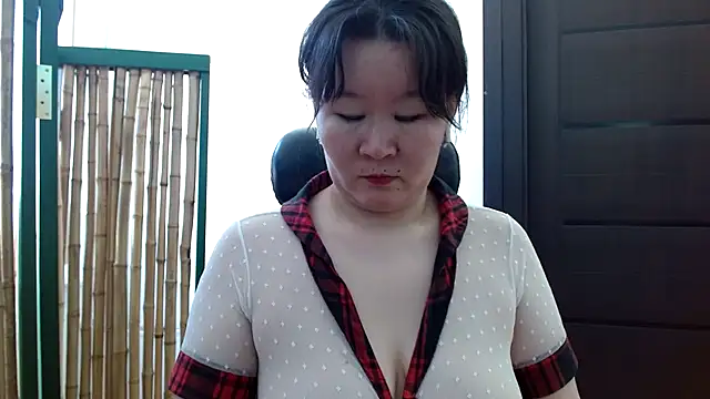 Akira xx online show from 13, 1, 2025
