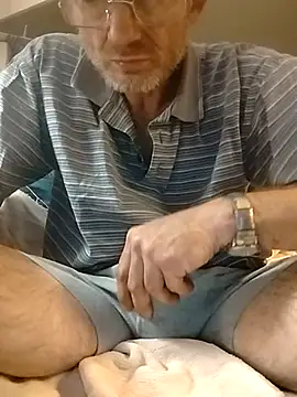 ROBERT0516 online show from 17, 11, 2025