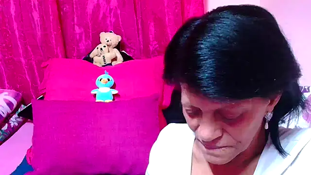 SLUTTYROXY online show from 28, 11, 2025