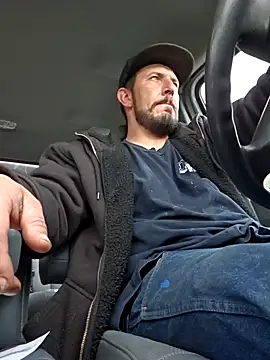 Snapshot of UncutHammer69 chatting on 7, 1, 2025 UncutHammer69 online show from 7, 1, 2025