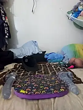 Snapshot of UncutHammer69 chatting on 15, 1, 2025 UncutHammer69 online show from 15, 1, 2025