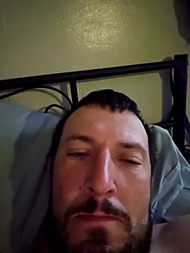 Snapshot of UncutHammer69 chatting on 23, 2, 2025 UncutHammer69 online show from 23, 2, 2025