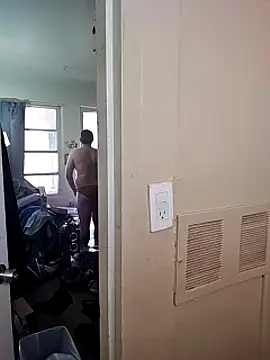 Snapshot of UncutHammer69 chatting on 26, 2, 2025 UncutHammer69 online show from 26, 2, 2025