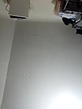 Snapshot of UncutHammer69 chatting on 10, 3, 2025 UncutHammer69 online show from 10, 3, 2025