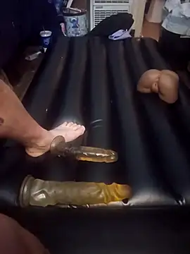 Snapshot of UncutHammer69 chatting on 15, 3, 2025 UncutHammer69 online show from 15, 3, 2025