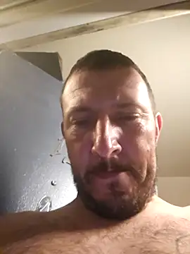 Snapshot of UncutHammer69 chatting on 20, 10, 2025 UncutHammer69 online show from 20, 10, 2025