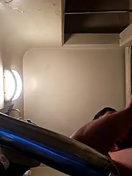 Snapshot of UncutHammer69 chatting on 11, 11, 2025 UncutHammer69 online show from 11, 11, 2025