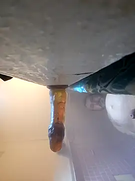 Snapshot of UncutHammer69 chatting on 22, 11, 2025 UncutHammer69 online show from 22, 11, 2025