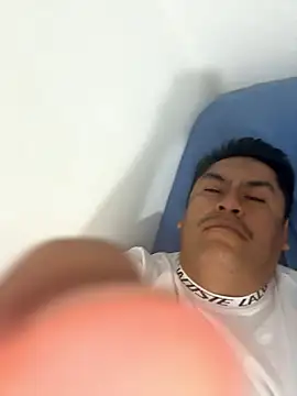 Snapshot of julius_semen chatting on 16, 1, 2026 julius semen online show from 16, 1, 2026