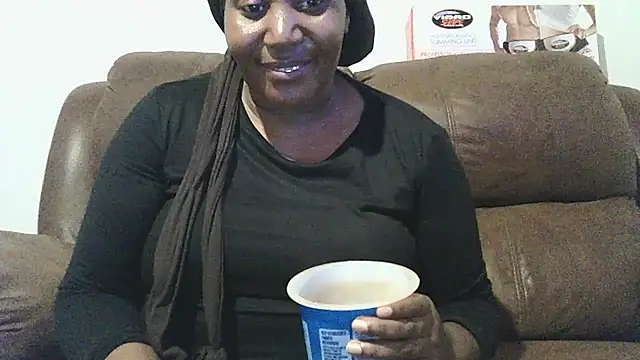 Snapshot of ebonytitts4u chatting on 17, 2, 2025 ebonytitts4u online show from 17, 2, 2025