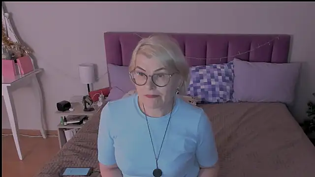 sabrinamacmarren online show from 15, 1, 2025