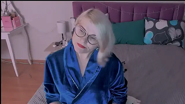 sabrinamacmarren online show from 21, 1, 2025