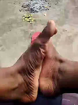 Snapshot of bigh96dik chatting on 2, 1, 2025 bigh96dik online show from 2, 1, 2025