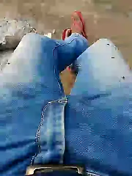 Snapshot of bigh96dik chatting on 25, 1, 2025 bigh96dik online show from 25, 1, 2025