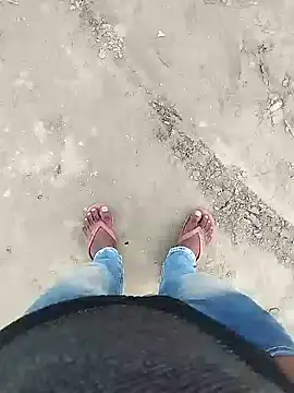 Snapshot of bigh96dik chatting on 2, 2, 2025 bigh96dik online show from 2, 2, 2025