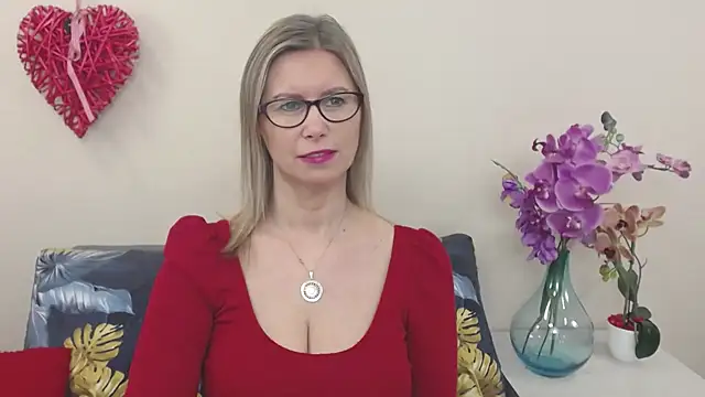 DoreenSexy online show from 18, 3, 2025
