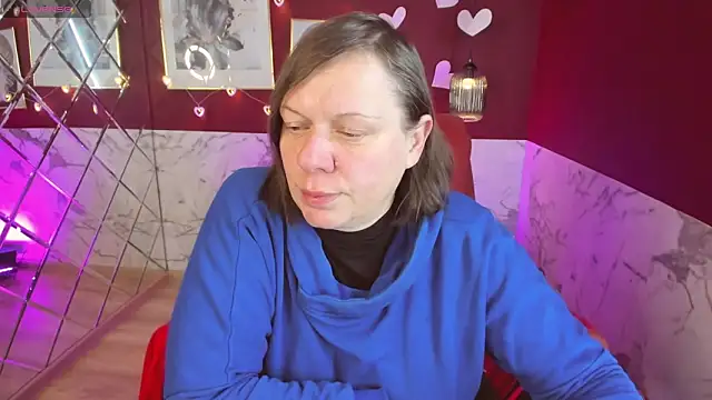 KellyPerfection online show from 17, 2, 2025