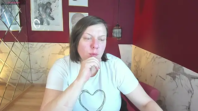 KellyPerfection online show from 28, 2, 2025
