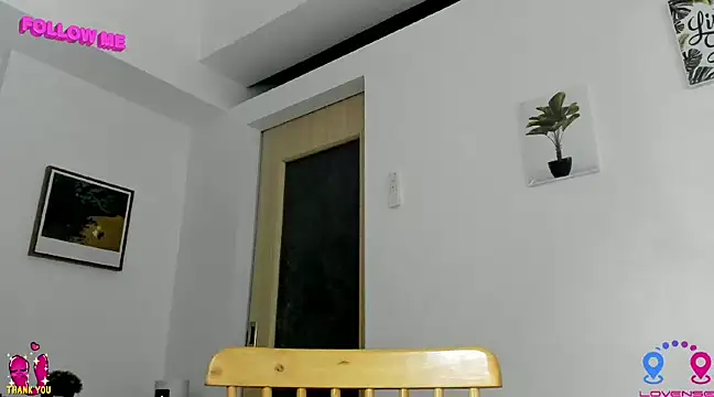 hottycrishina online show from 8, 12, 2024