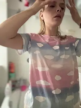 AnastasiaAniess online show from 29, 10, 2025