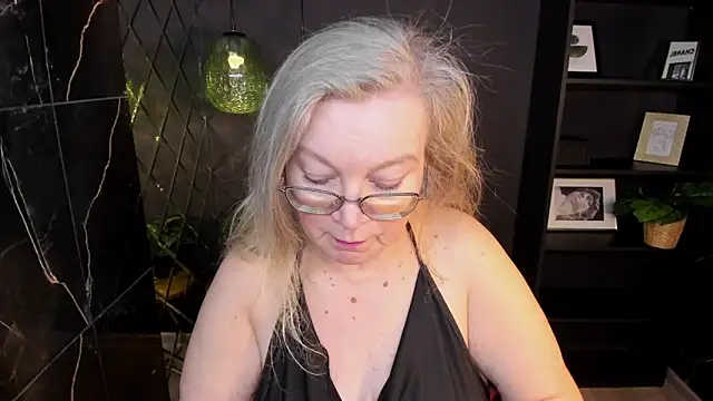 NataliMellow online show from 8, 2, 2026