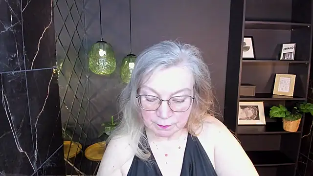 NataliMellow online show from 4, 3, 2026