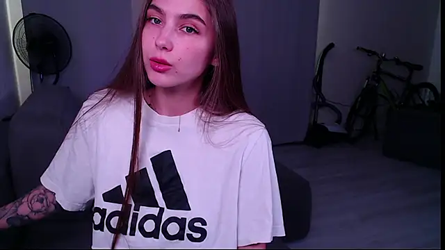 Snapshot of so_cutes chatting on 2, 10, 2025 so cutes online show from 2, 10, 2025