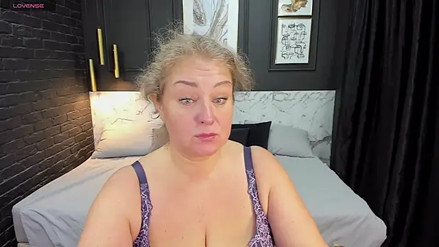 JenniferLight online show from 22, 12, 2024