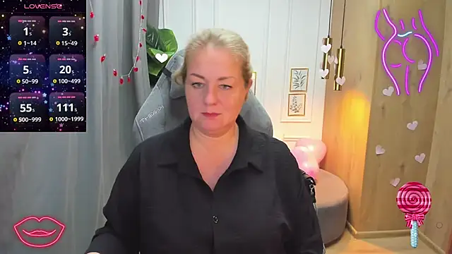 JenniferLight online show from 15, 2, 2025