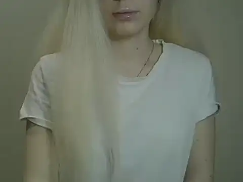 Snapshot of DitaVira chatting on 6, 1, 2025 DitaVira online show from 6, 1, 2025